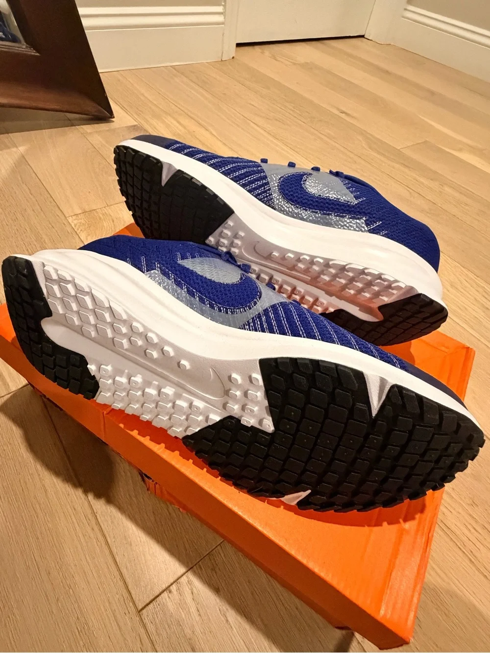 Nike Men's Run Defy size 11 - New In Box!